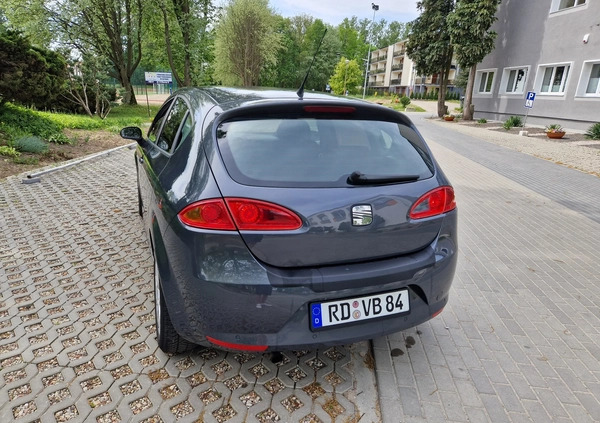 Seat Leon cena 14900 przebieg: 206791, rok produkcji 2006 z Złotów małe 352